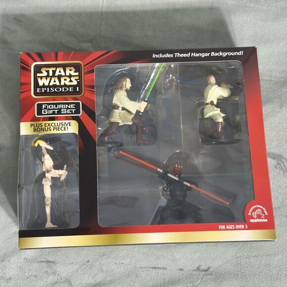 Star Wars Episode 1 Theed Hanger Figurine Gift Set Darth Maul Obi Wan Kenobi - Picture 1 of 7